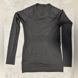 Lululemon Swifty Tech Long sleeve